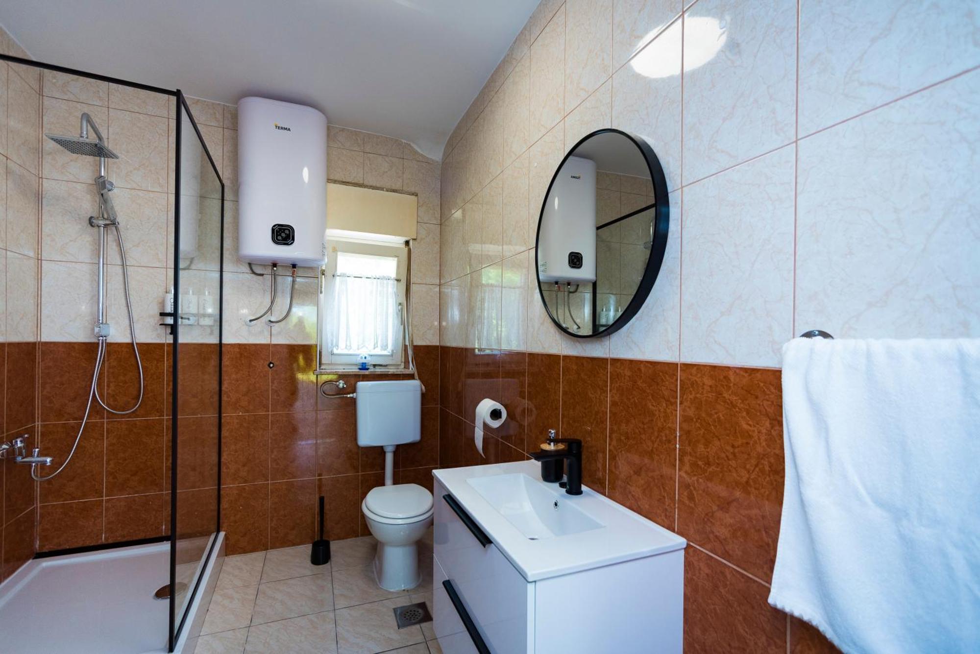 M&M Pelivan Apartments Solin Exterior foto