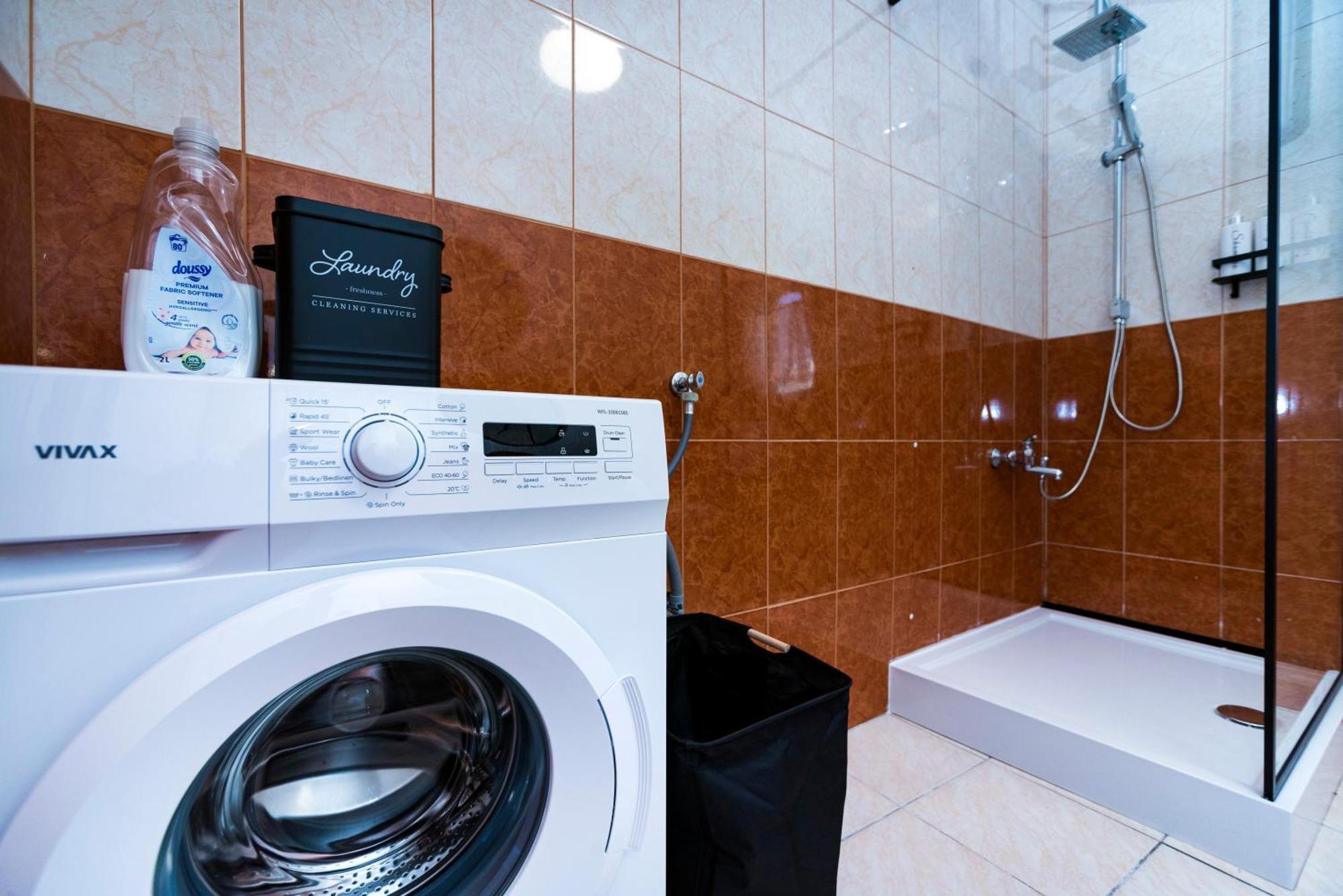 M&M Pelivan Apartments Solin Exterior foto